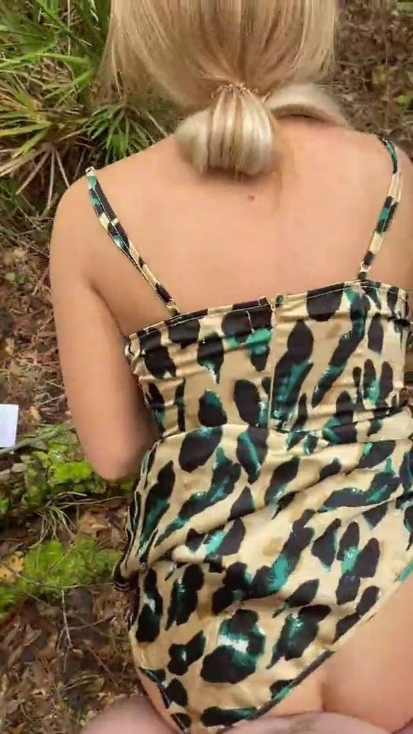 Elle Brooke - Blonde Slut Gets Outdoors Fucking | Leaked Video